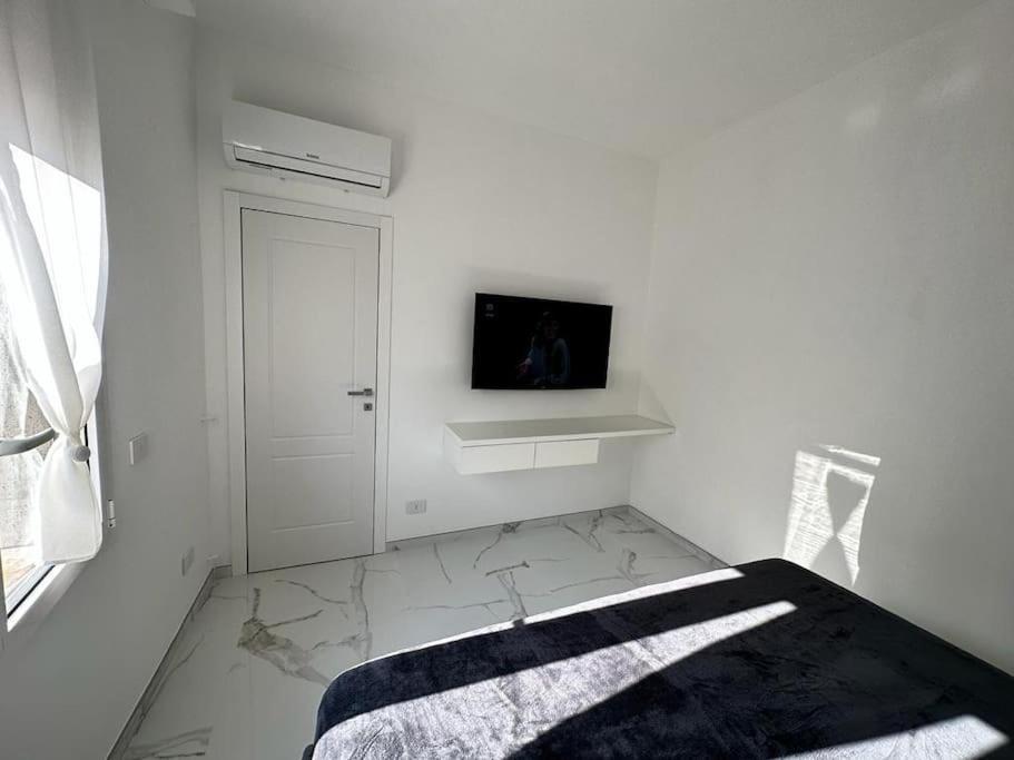 Suite Aurora Luxury In The Center Of Сан Ремо Екстериор снимка