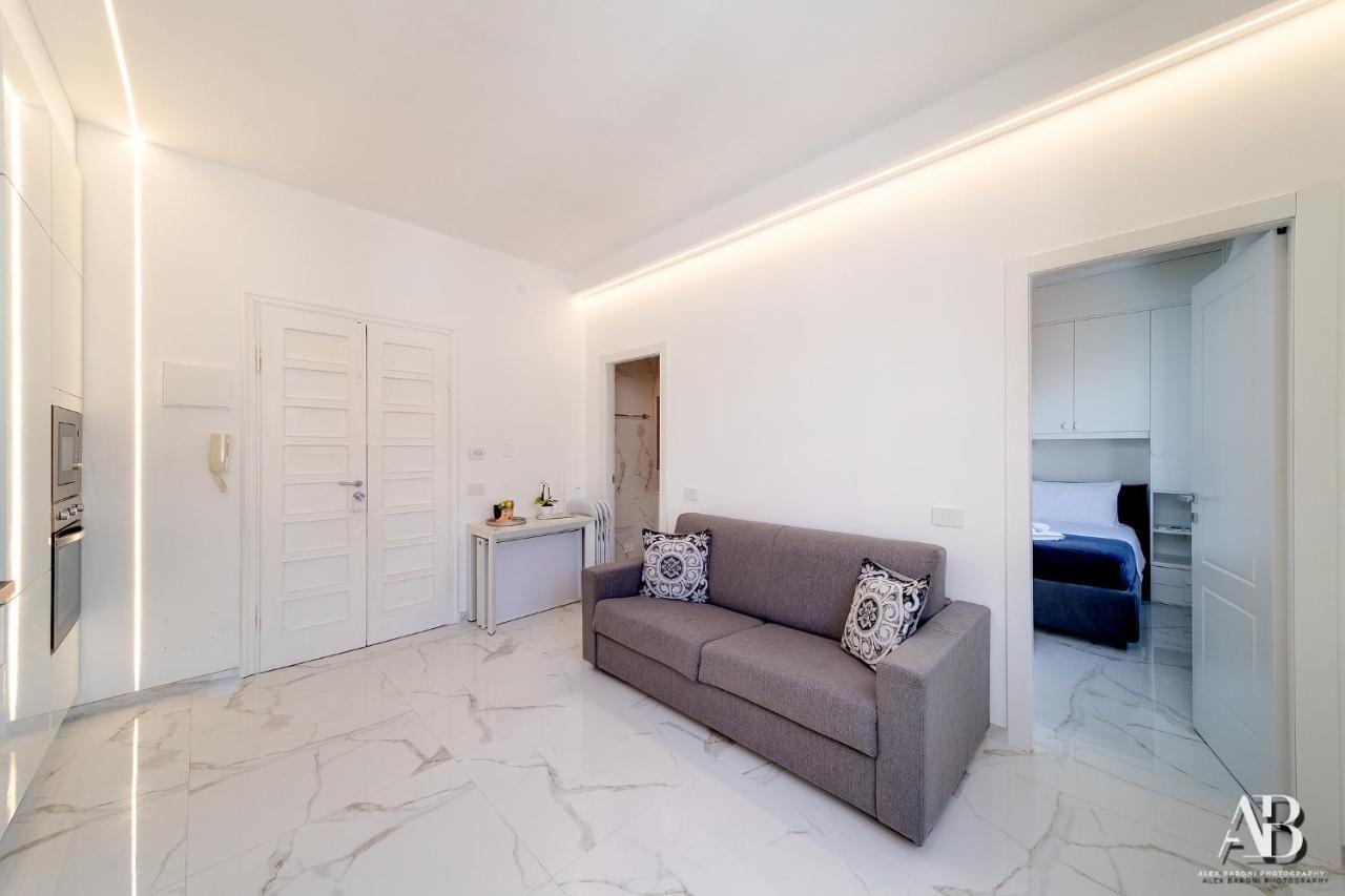 Suite Aurora Luxury In The Center Of Сан Ремо Екстериор снимка