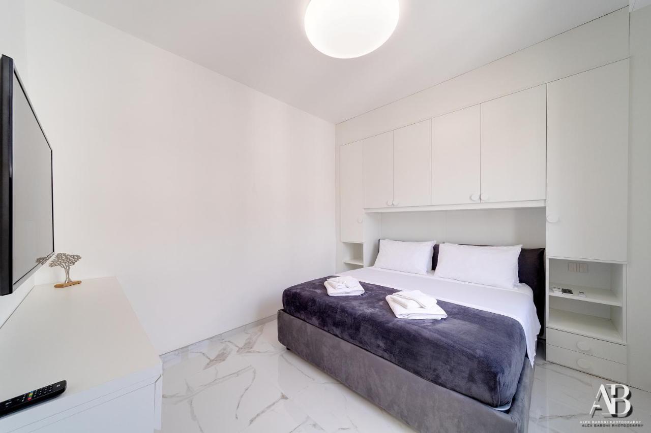 Suite Aurora Luxury In The Center Of Сан Ремо Екстериор снимка